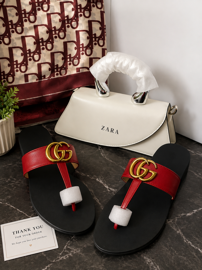 WOMEN SLIPPER